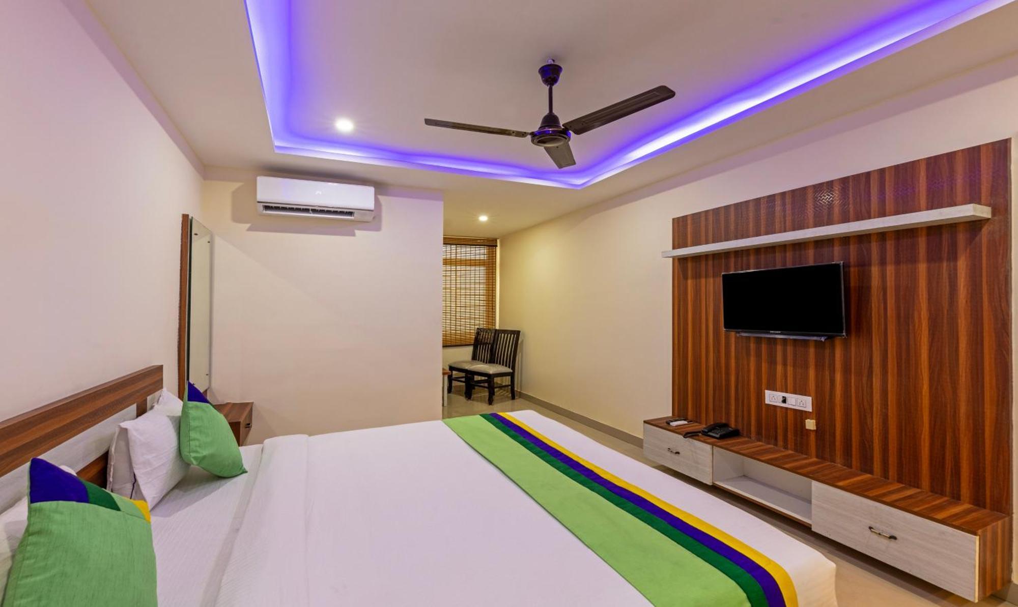Treebo Nandi Comforts, Peenya Bangalore Exterior foto